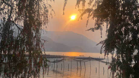 Coucher du soleil depuis Pokhara au Népal
