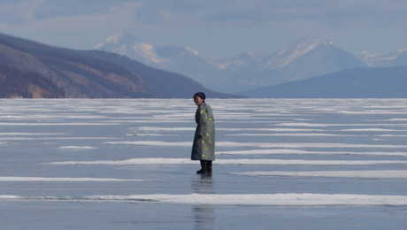Femme du peuple chamane des  Darkhad sur le lac Khovsgol