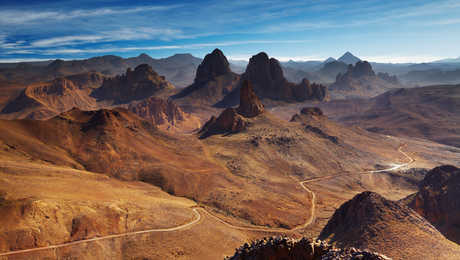 Les Tezzouiags depuis l'Assekrem, Hoggar, Algérie