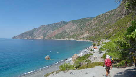 randonneur Crète d'Agia Roumeli à Loutro