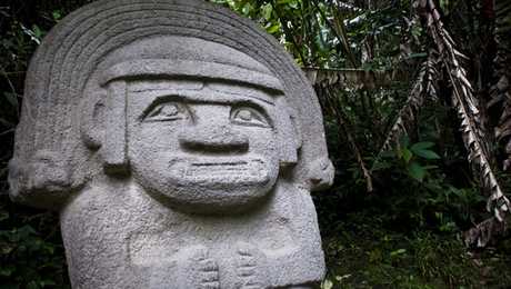 Statue précolombienne à San Augustin en Colombie
