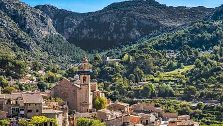 valldemossa-village-de-montagne-aux-baleares