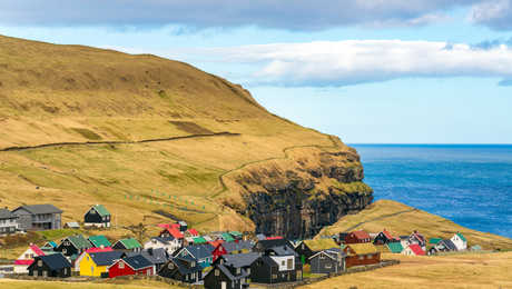 Village de Gjogv aux îles Féroé