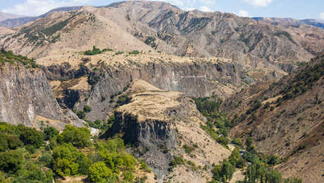 Vue panoramique sur les gorges de Garni en Arménie