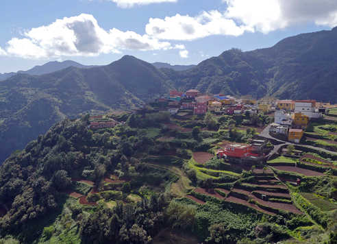 Vue aérienne des montagnes d'Anaga aux Canaries