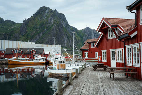 le port de Svolvaer en Norvège