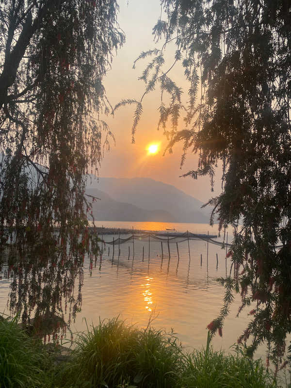 Coucher du soleil depuis Pokhara au Népal