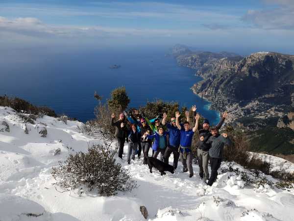 Equipe locale sur la côte amalfitaine