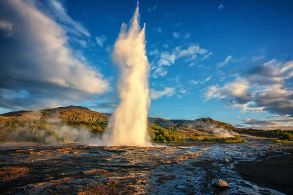 le geyser de Strokkur Islande