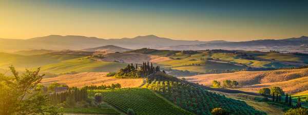 Panorama sur la campagne de Toscane, en Italie