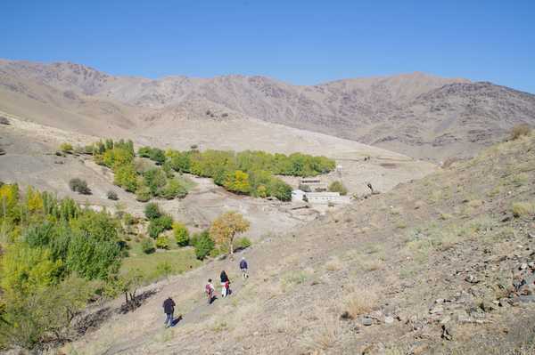 Village hayat montagnes ouzbekistan