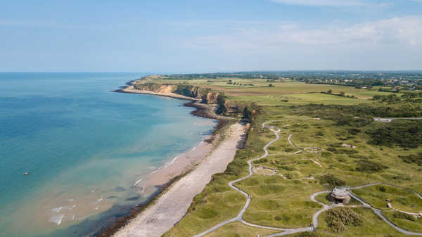 vue aérienne des plages du débarquement en Normandie, France