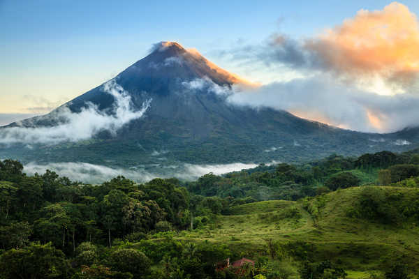 Vue sur le volcan Arenal au Costa Rica