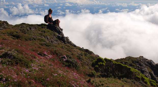 Mer de nuages aux Açores