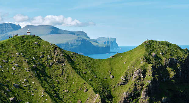 Phare de kallur sur l'île de Kalsoy aux îles Féroé