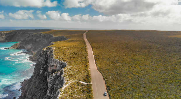 Route longeant la côte à Kangaroo Island en Australie