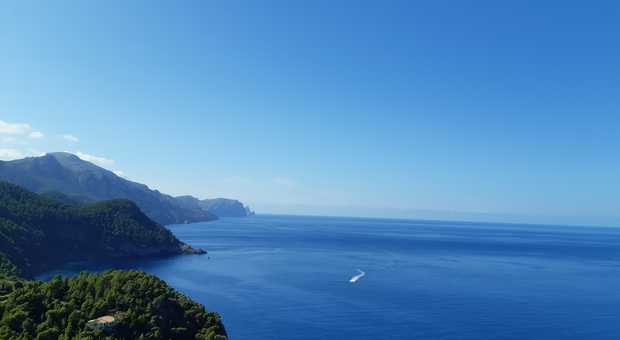 Tramuntana et mer aux Baléares