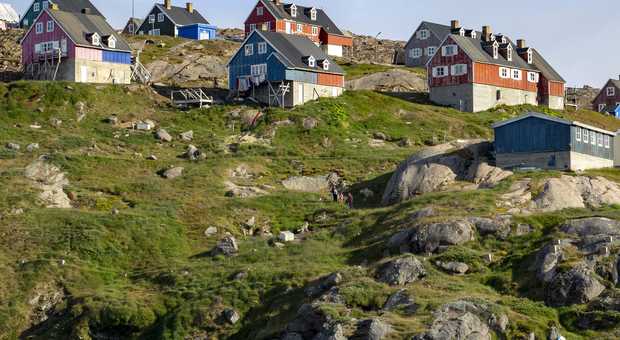 village de Tasiilaq au Groenland