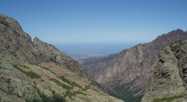 vue du Bocca Avartoli au nord de la Corse