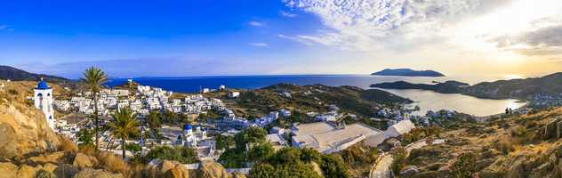 Vue sur la ville de Chora, Cyclades
