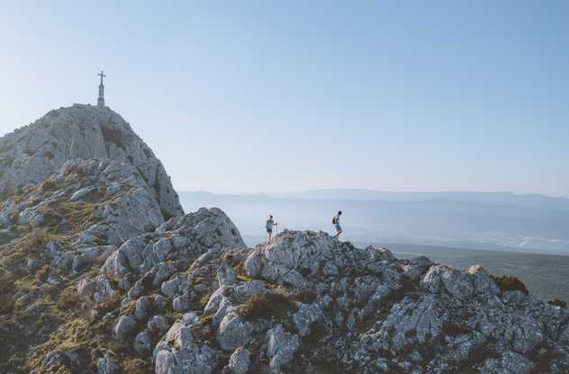 Randonnée à la Sainte Victoire et croix de Provence