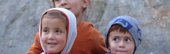 Enfants tadjiks au village de Guitan