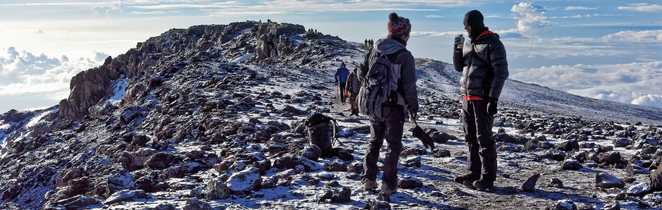 Petite pause au sommet du Kili