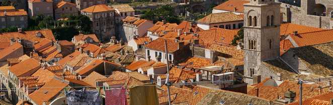 Vue depuis les remparts de la ville de Dubrovnik