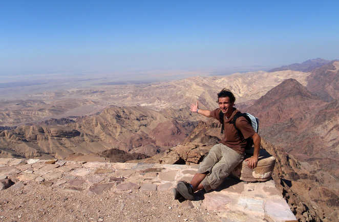 Au sommet du Mont Aaron en Jordanie
