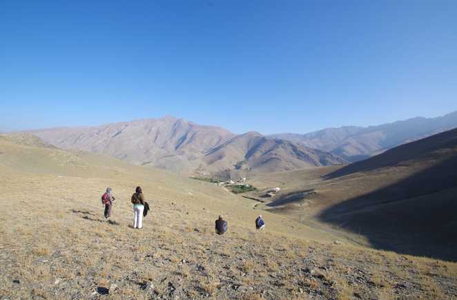 Groupe randonneurs montagnes ouzbekistan hayat