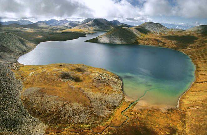 Lac Kelistba en Géorgie