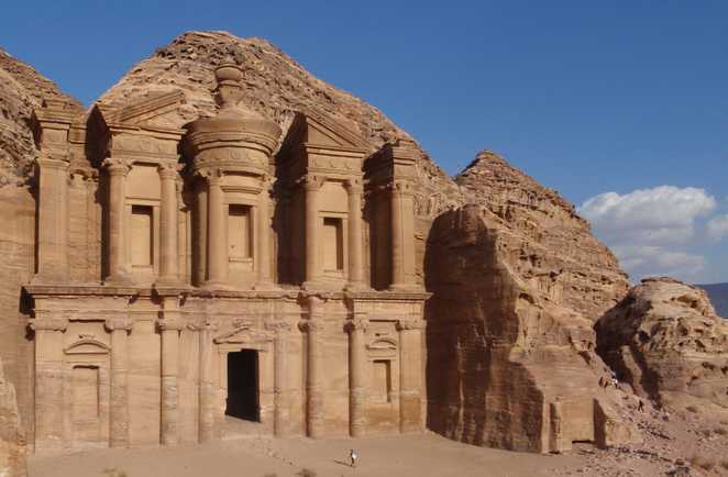 Le Deir - Monastère - de Petra en Jordanie