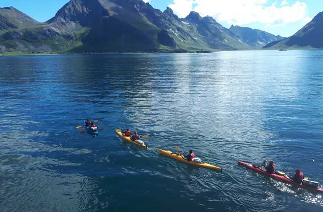 Navigation à la file dans le selfjord