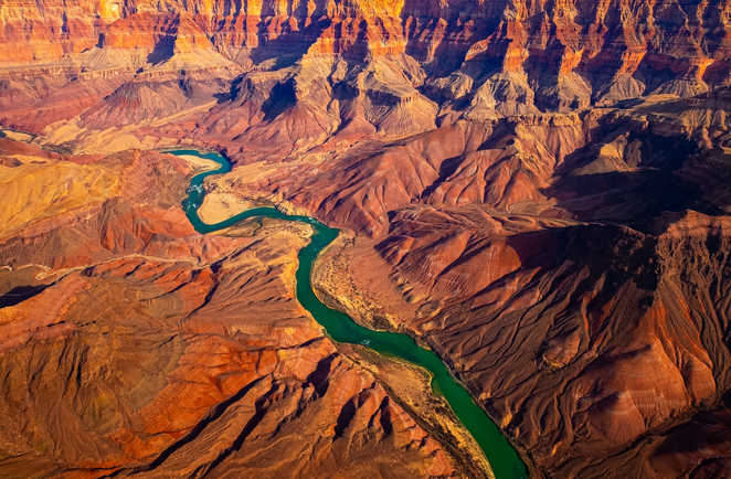 vue aérienne de la rivière Colorado dans le Grand Canyon aux USA