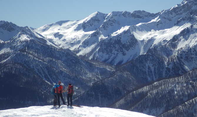 Trek - Alpes du Nord : Tour du Queyras à raquettes, en gîtes