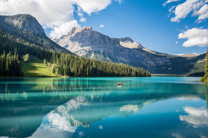 Lac Emerald dans le parc national de Yoho au Canada