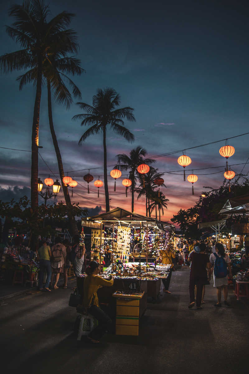 Marché de nuit de Hoi An au Vietnam
