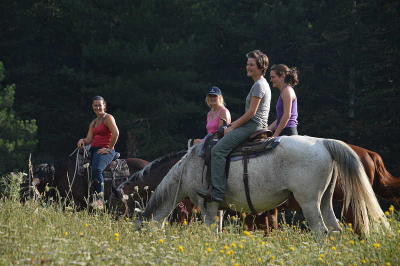 Pause à cheval en Toscane © Caval&go