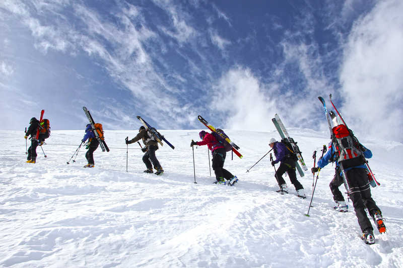 Ski de randonnée dans les Alpes © Carrier Sandra