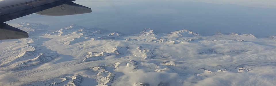 Vol au-dessus du Svalbard de nuit - © Multizoom .com Vol au-dessus du Svalbard de nuit